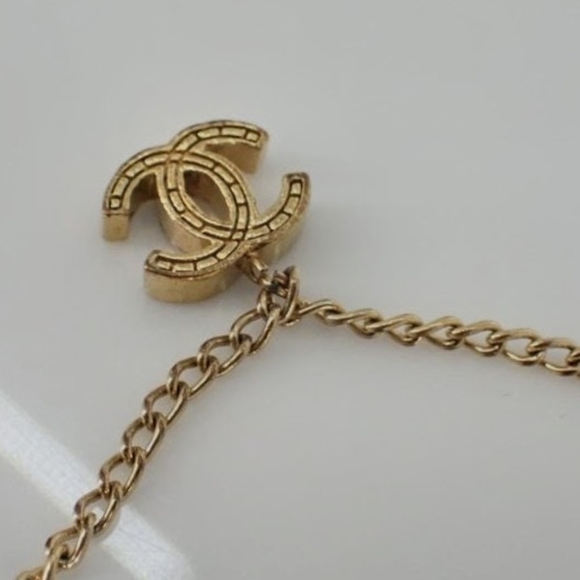 Chanel Gold-Tone CC Logo Charm Bracelet Authentic Vintage Made in France - Picture 2 of 3